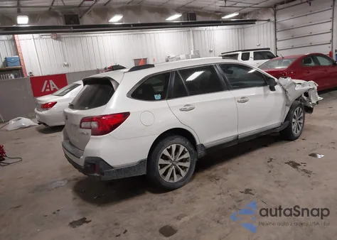 2019 Subaru Outback 2.5I Touring z USA, uszkodzony, nr VIN 4S4BSATC2K3275770